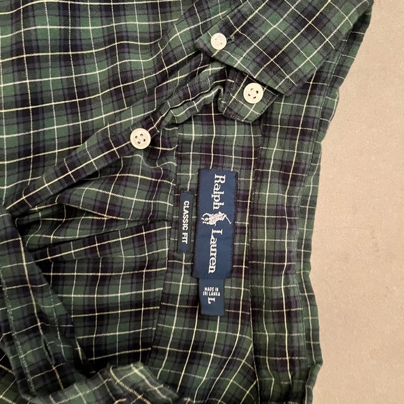 Men’s Ralph Lauren plaid button down size Large - Picture 2 of 3